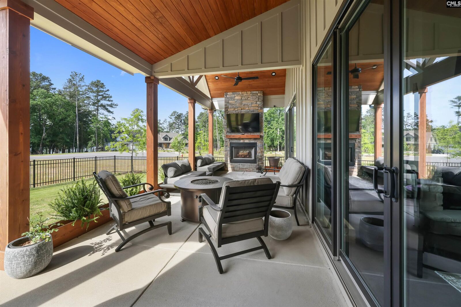 Property Photo: 615 Misty Banks SC 29036