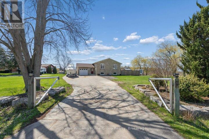 1211 Old Highway 8 Highway — photo 1