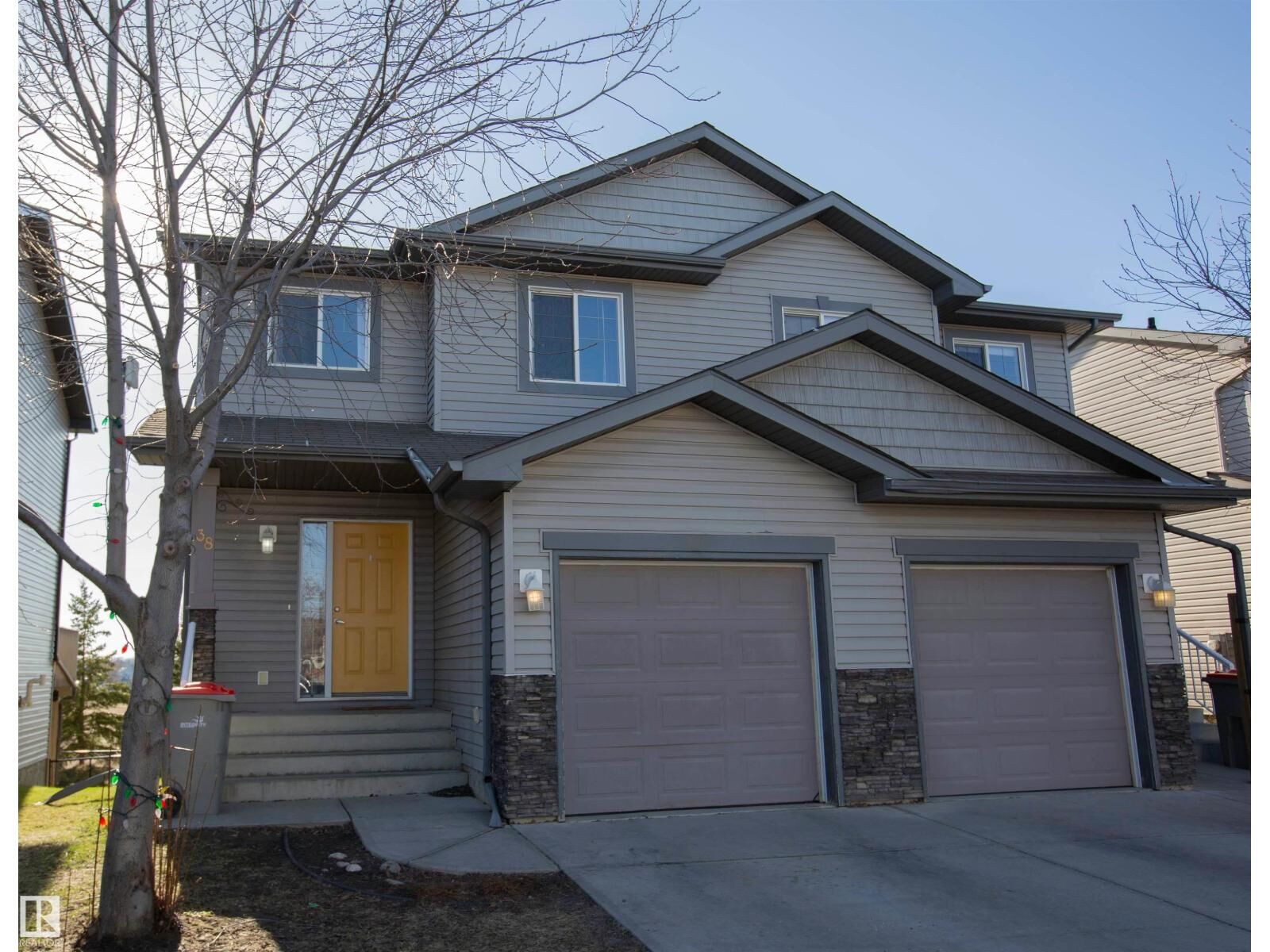 Property Photo:  #38 85 Spruce Village Dr  AB T7X 0L2 