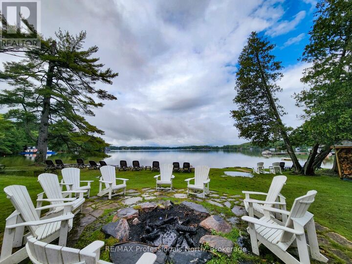 Property Photo: 3876 Muskoka 118 Road C6/W1 ON P0B 1J0