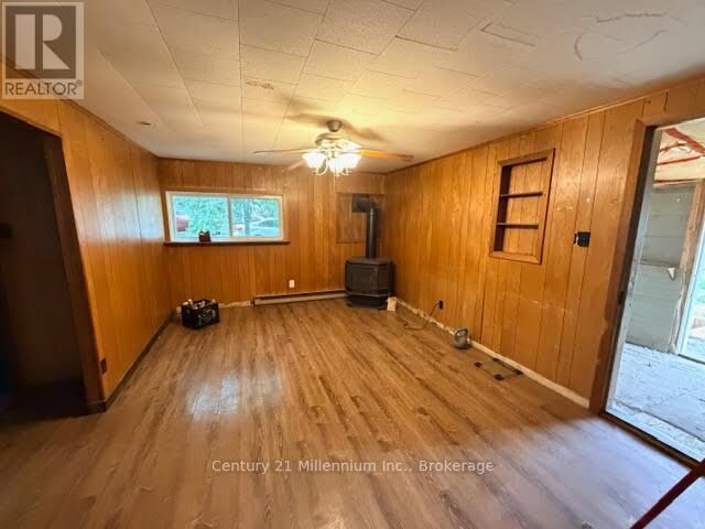 Property Photo:  21 74th Street South  ON L9Z 2G6 