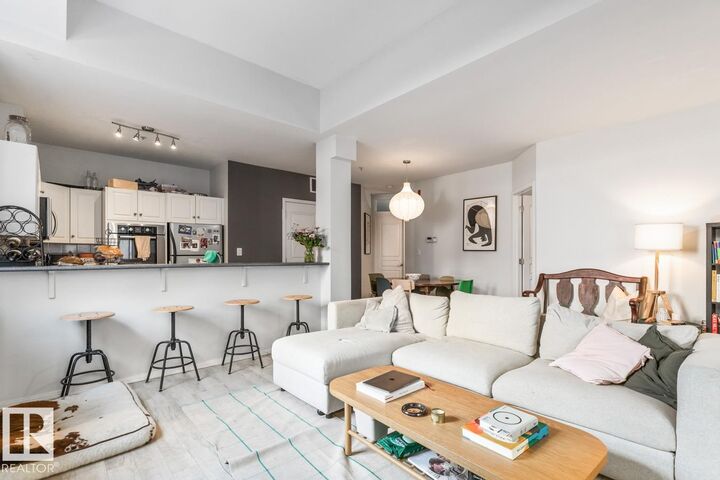 Property Photo: 10728 82 Avenue NW 109 AB T6E 6P5