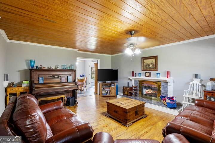 Property Photo:  5948 Haywood Valley Road  GA 30747 