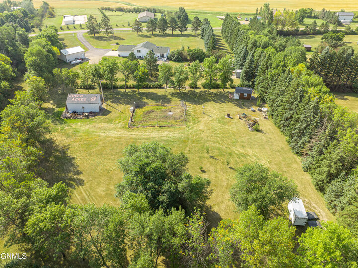 Property Photo:  9120 Wentworth Drive  ND 58503 