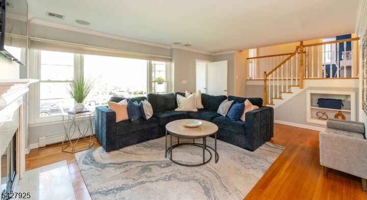 Property Photo:  32 Yale St  NJ 07040 