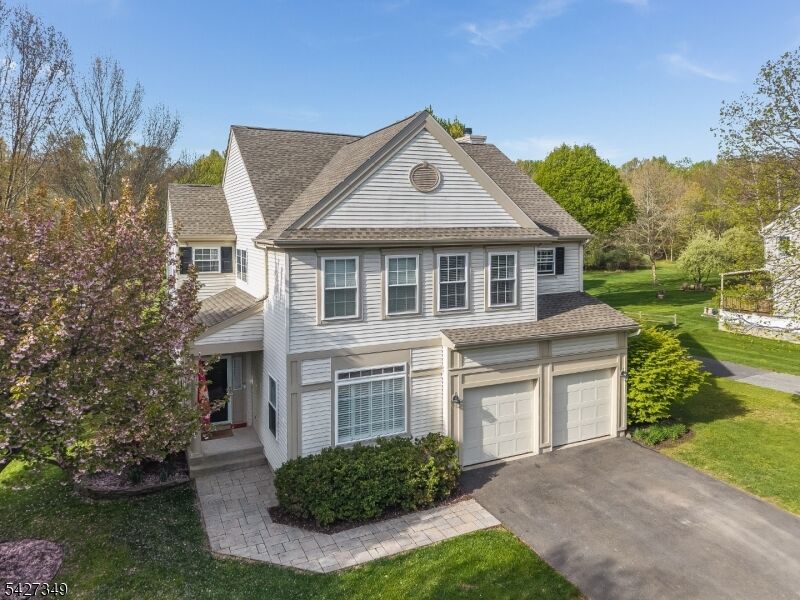 Property Photo:  45 Grandin Court  NJ 08802 