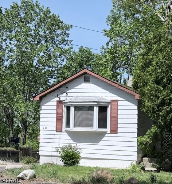 Property Photo:  632 Brooklyn Mountain Rd  NJ 07843 