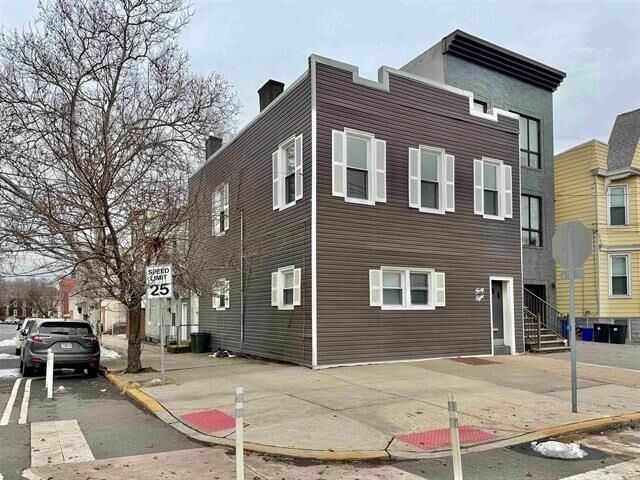 Property Photo:  48 Carlton Ave 2  NJ 07307 