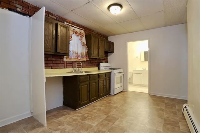 Property Photo:  48 Carlton Ave 1  NJ 07307 