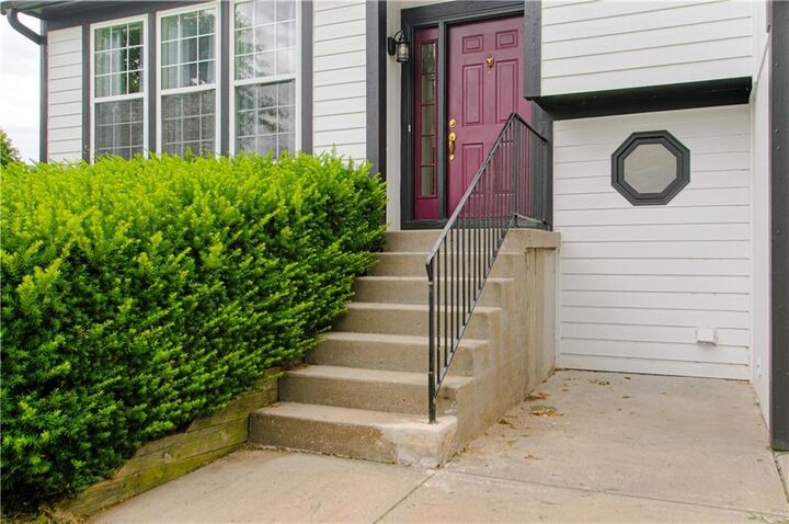 Property Photo:  8720 NE 149th Street  MO 64068 