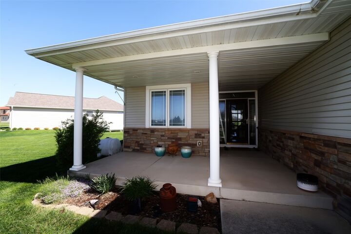 Property Photo:  1385 231st Road  IA 50036 