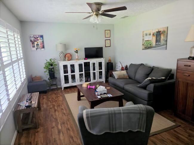 Property Photo:  1548 N Fm 782  TX 75652 