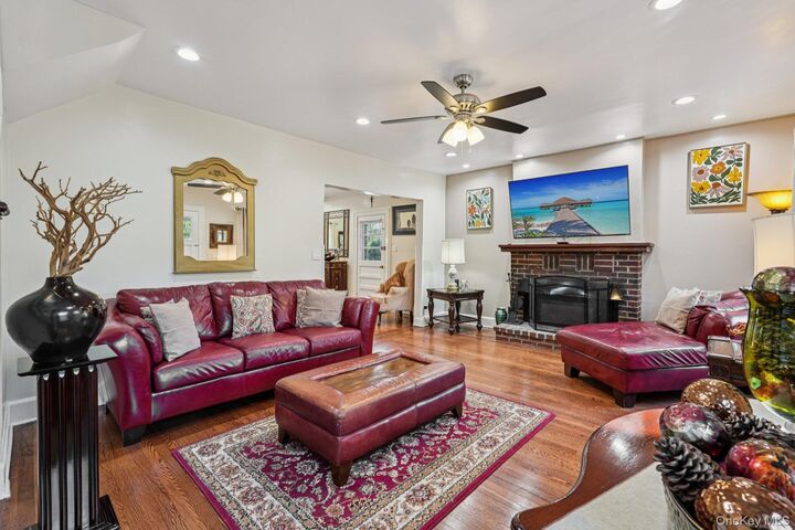 Property Photo:  194 Valentine Street  NY 10704 