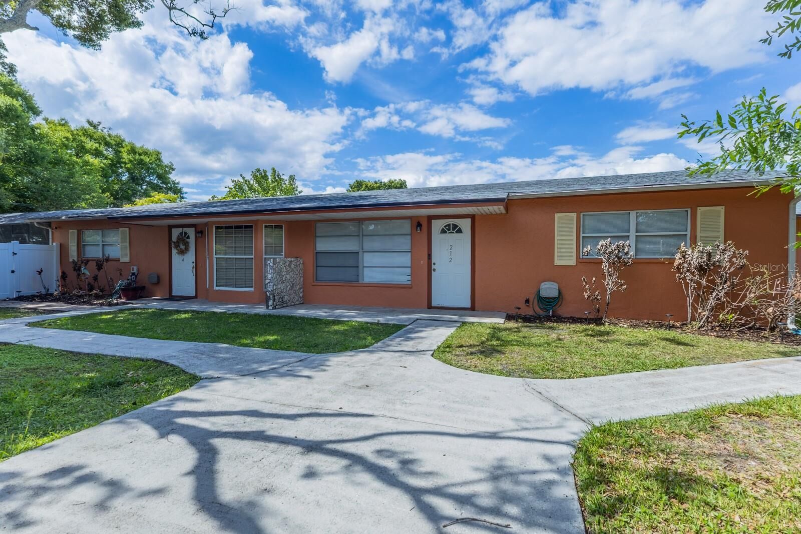 Property Photo:  212 Tenneessee Avenue  FL 34769 