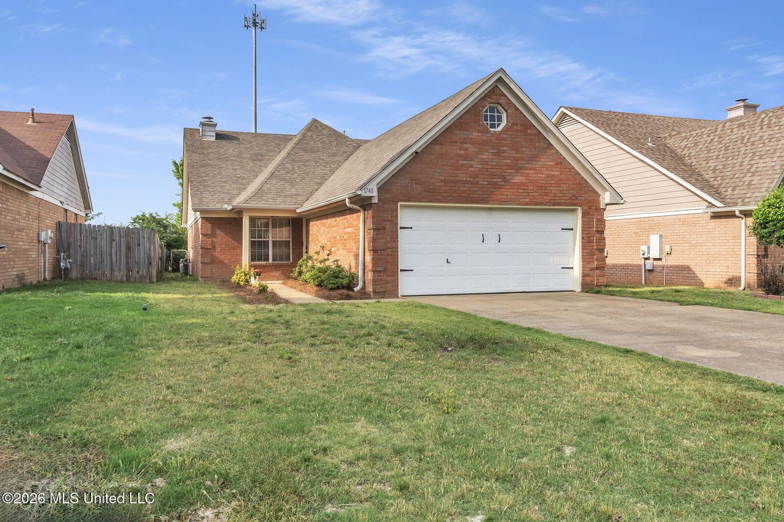 Property Photo:  1748 Thomas Street  MS 38637 