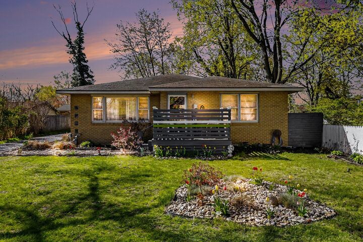 Property Photo:  342 E Napier Avenue  MI 49022 