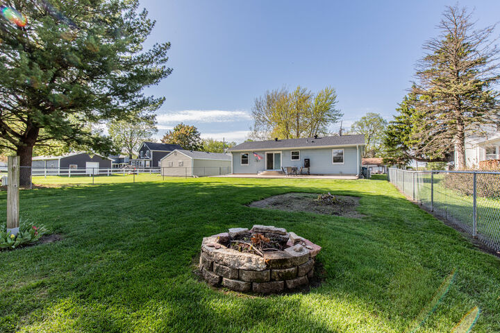 Property Photo:  209 Brown Street  IL 60518 