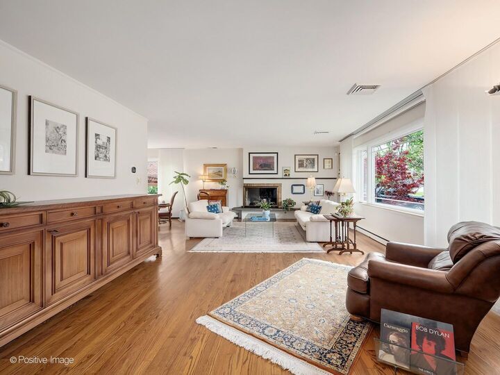 Property Photo:  727 S Spring Avenue  IL 60525 