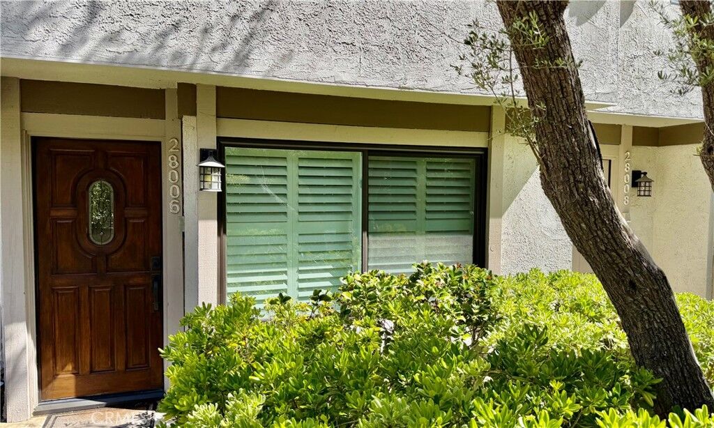 Property Photo:  28006 Ridgebluff Court  CA 90275 