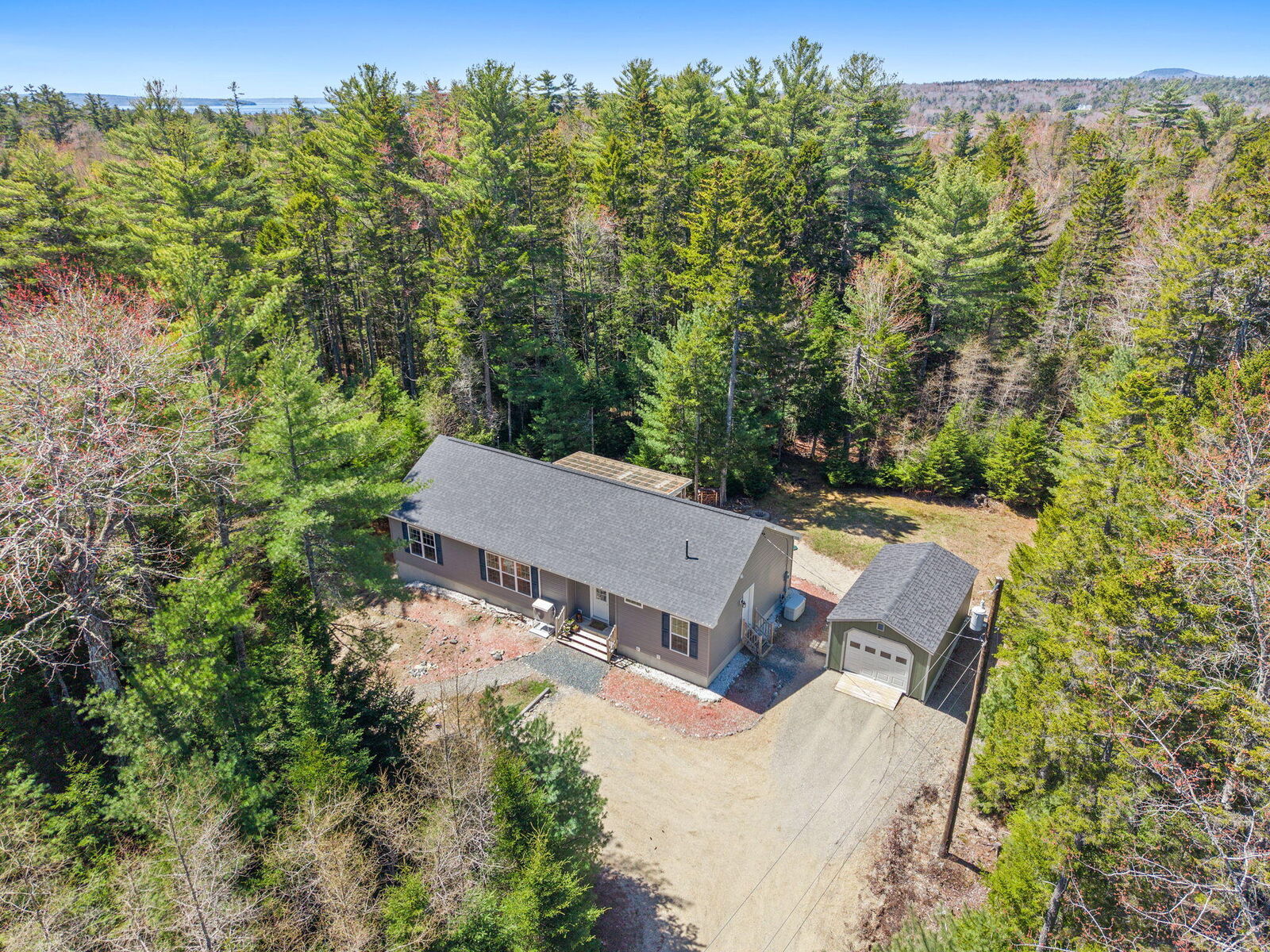 Property Photo:  811 Newbury Neck Road  ME 04684 