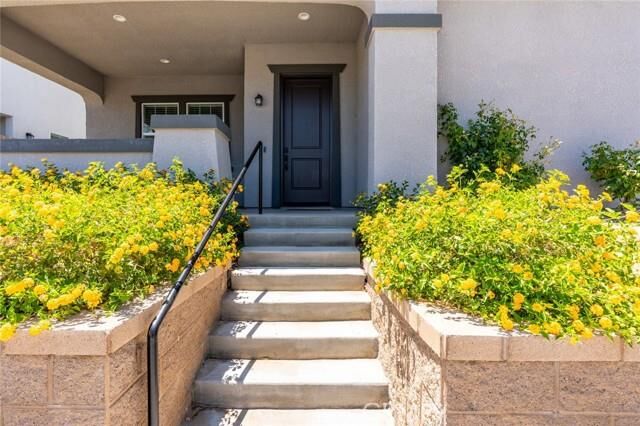 Property Photo: 253 Peters Lane CA 93636