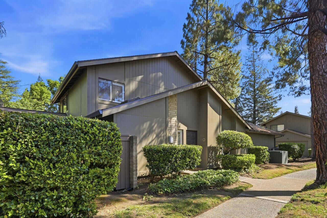 Property Photo:  317 E Ranch Road  CA 95825 