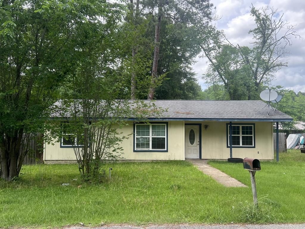 Property Photo:  804 Lynn Street  TX 75941 