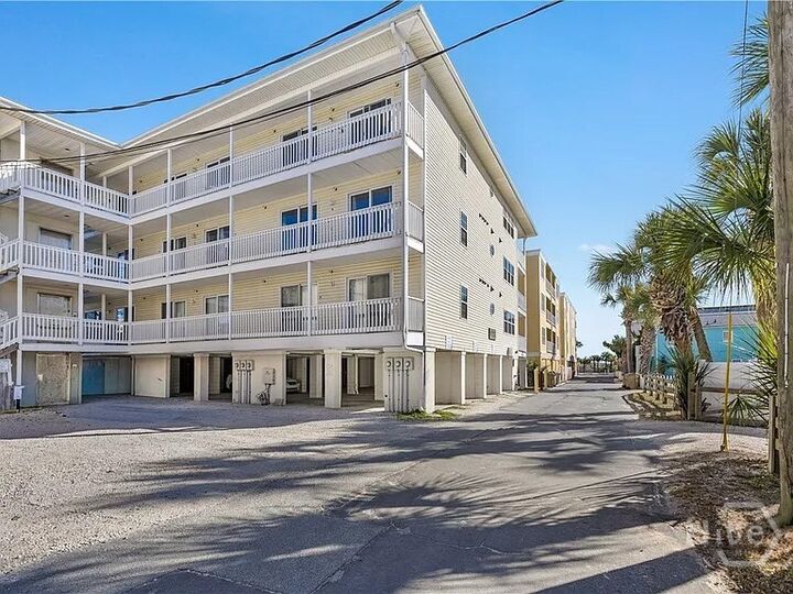 Property Photo:  8 Silver Avenue 1  GA 31328 