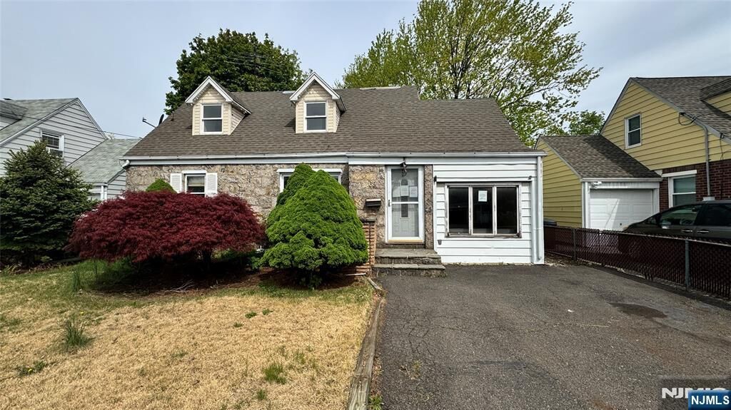 Property Photo:  69 Lincoln Avenue  NJ 07407 