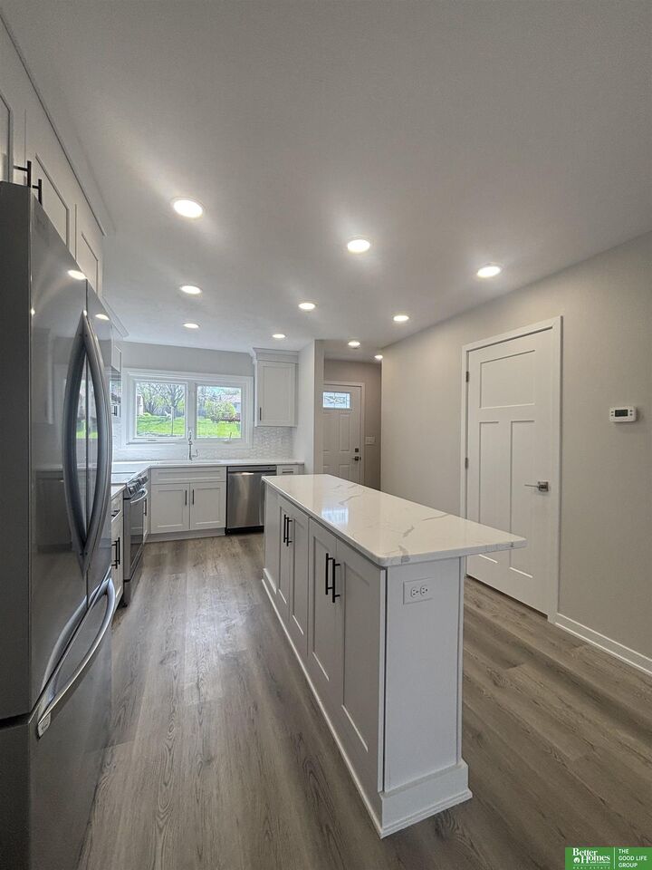 Property Photo:  5114 N 105th Street  NE 68134 