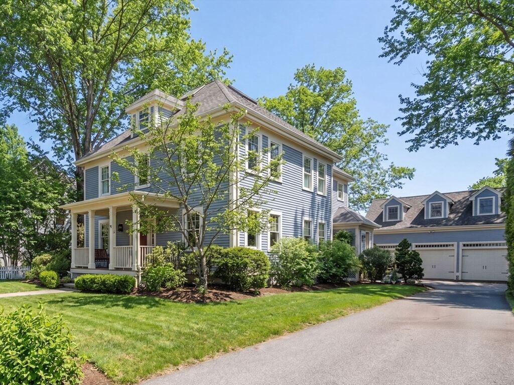 Property Photo:  33 Everett Street  MA 01742 