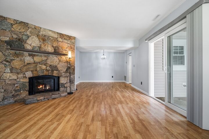 Property Photo: 623 Edgebrook Dr 623 MA 01505