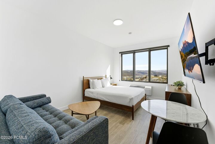 Property Photo: 2303 W Deer Hollow Road A-1112 UT 84060