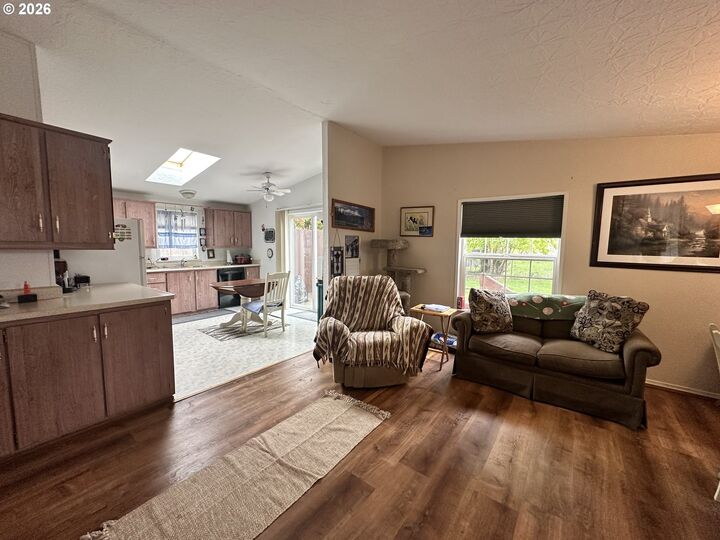 Property Photo:  1805 NE 94th St 21  WA 98665 