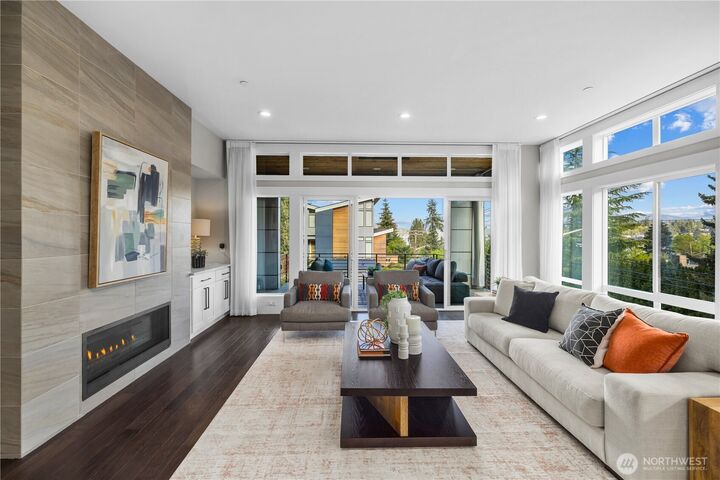 Property Photo:  16908 SE 34th Street  WA 98008 