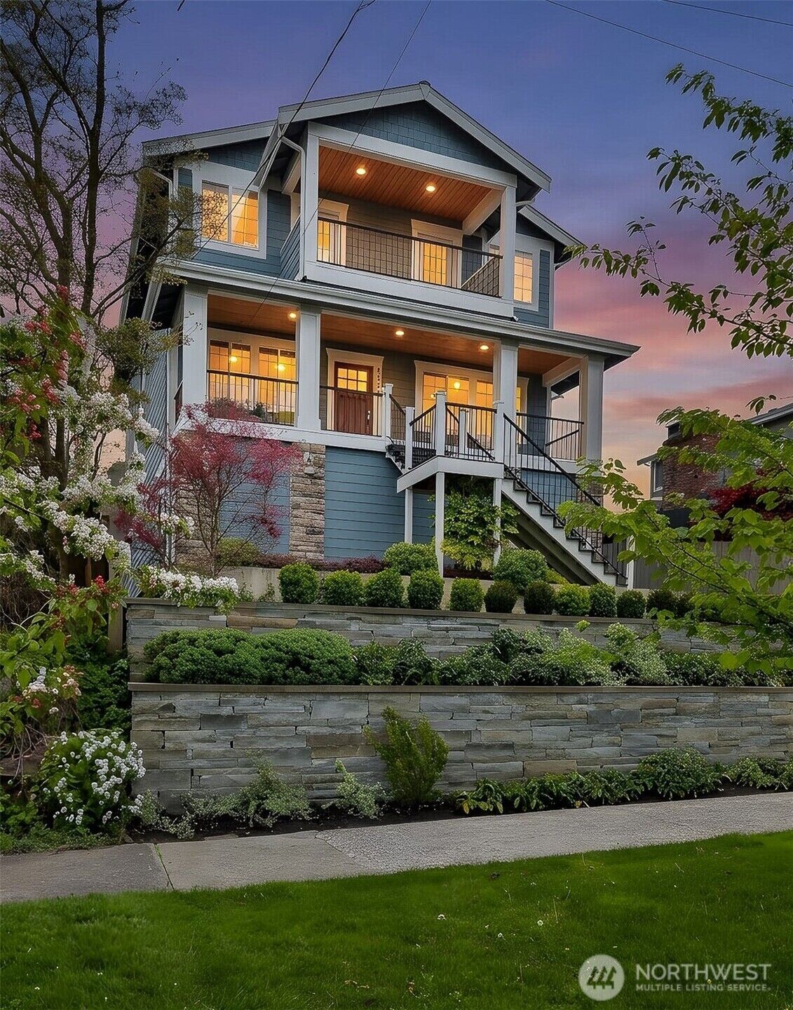 Property Photo:  8050  29th Avenue NW  WA 98117 