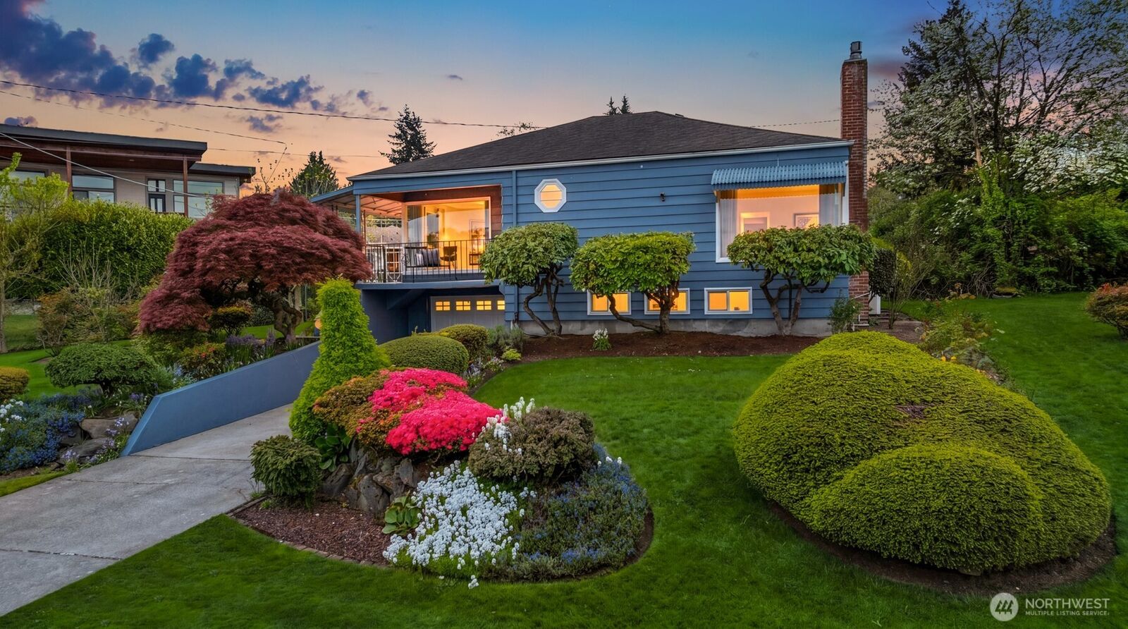 Property Photo: 10945 Forest Avenue S WA 98178