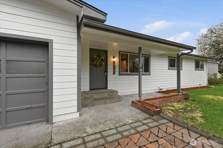 Property Photo:  132  Green Acres Drive  WA 98611 