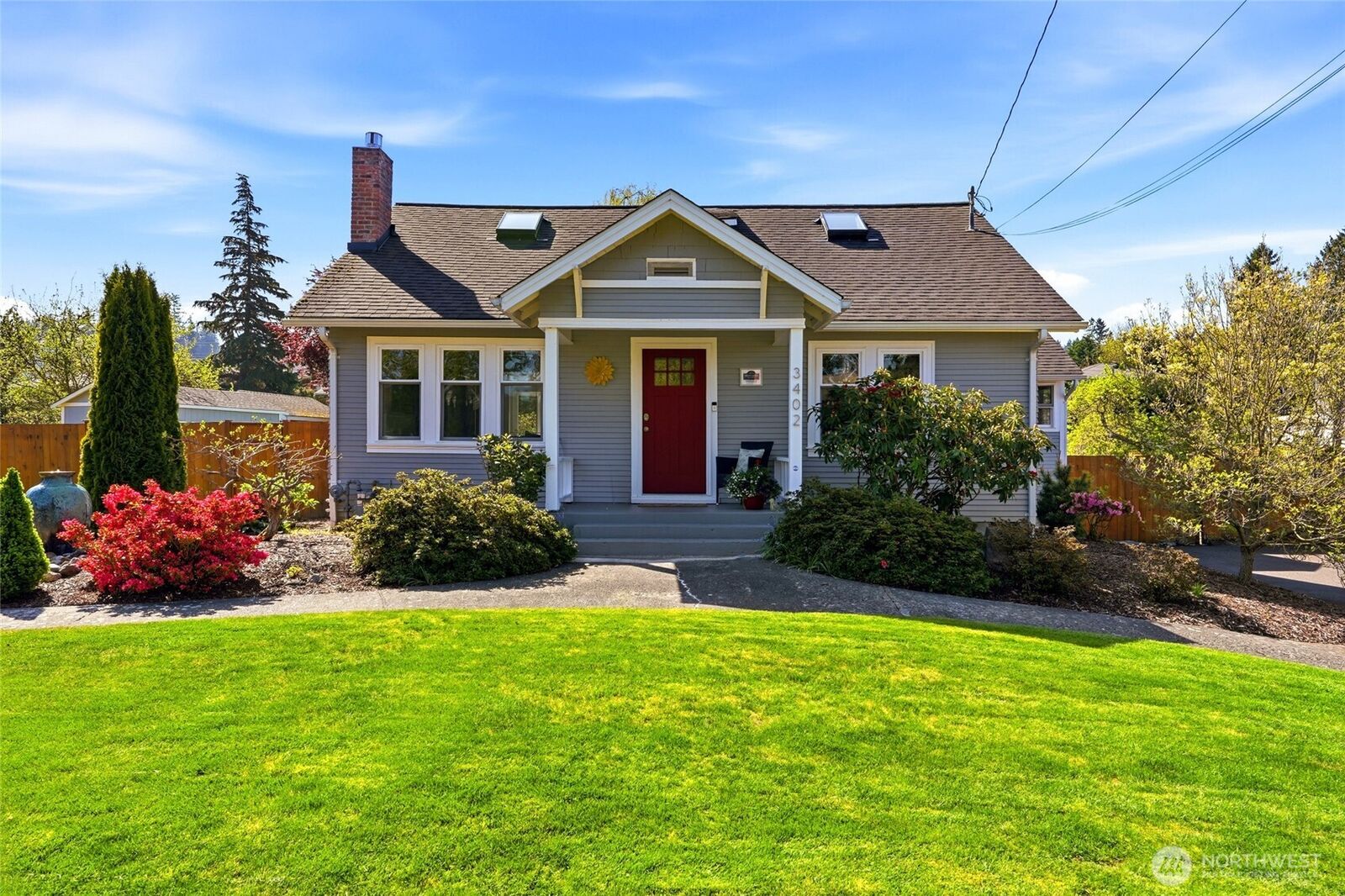 Property Photo:  3402  Shore Avenue  WA 98203 