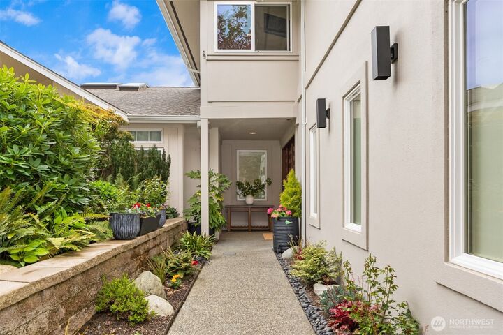 Property Photo:  4475  Pleasant Beach Drive NE  WA 98110 