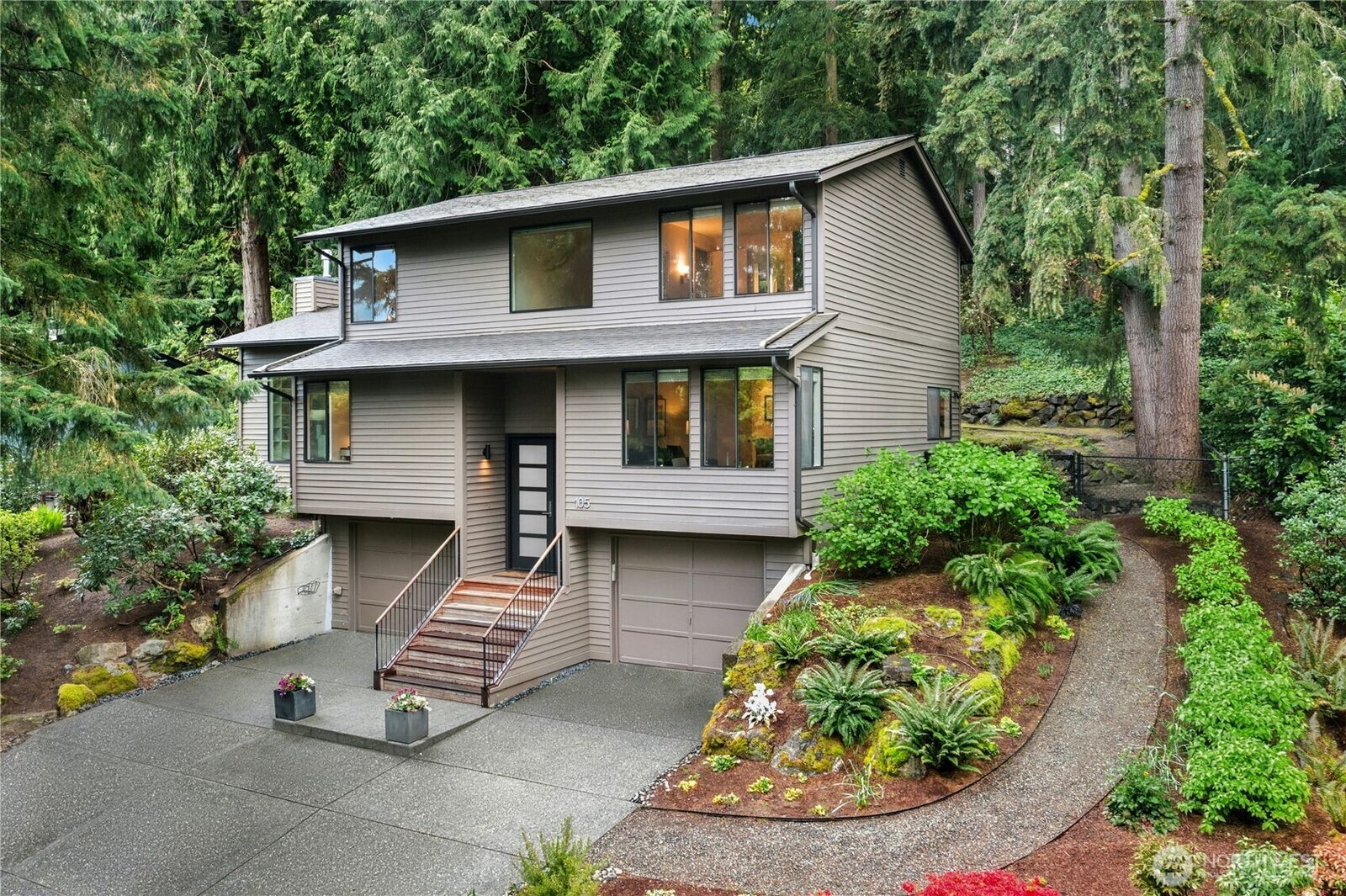 Property Photo:  105  Big Bear Place NW  WA 98027 