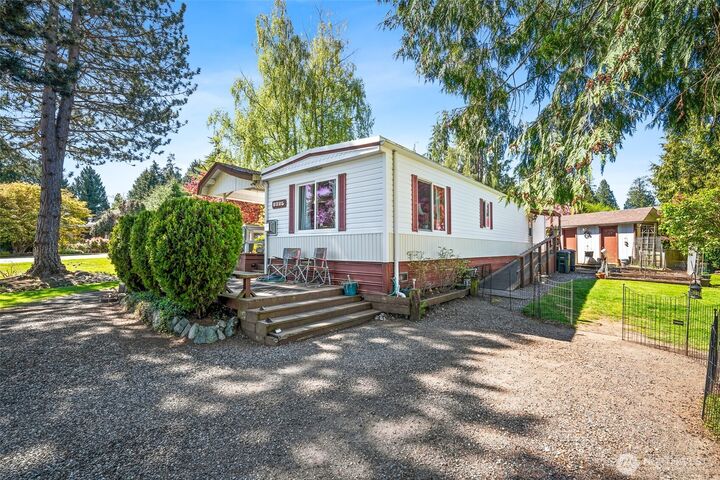 Property Photo:  8225  Salish Lane  WA 98230 