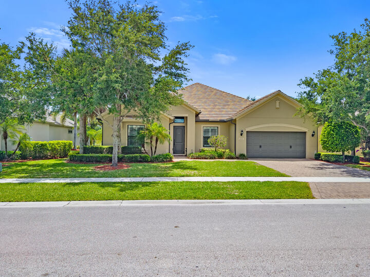 Property Photo:  4591 Siena Circle  FL 33414 