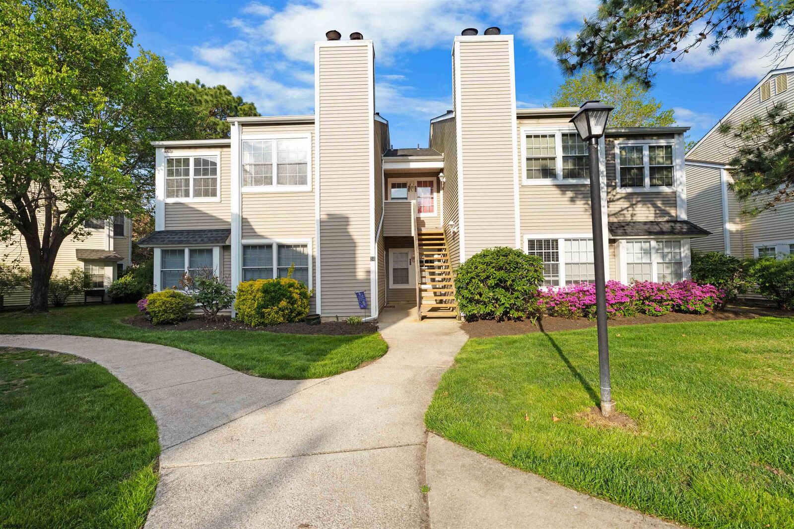Property Photo:  63 Driftwood Court Building 34  NJ 08205 
