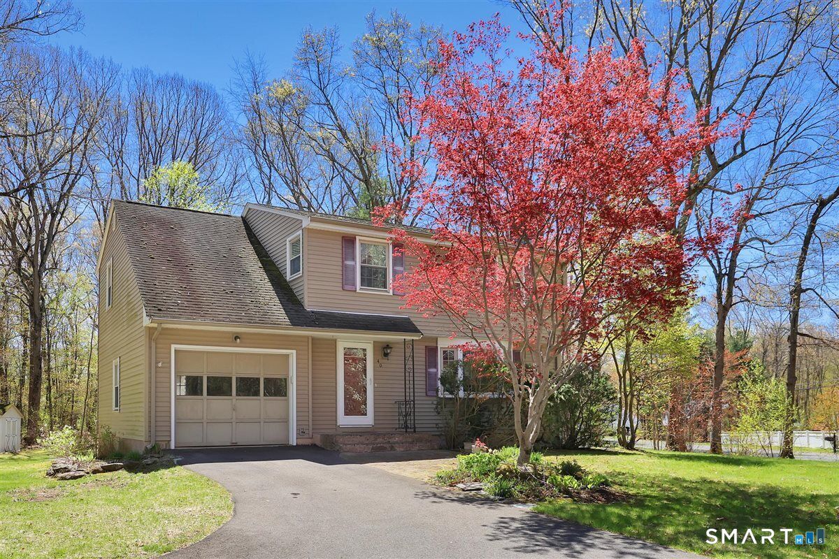 Property Photo:  40 Wapping Wood Road  CT 06029 