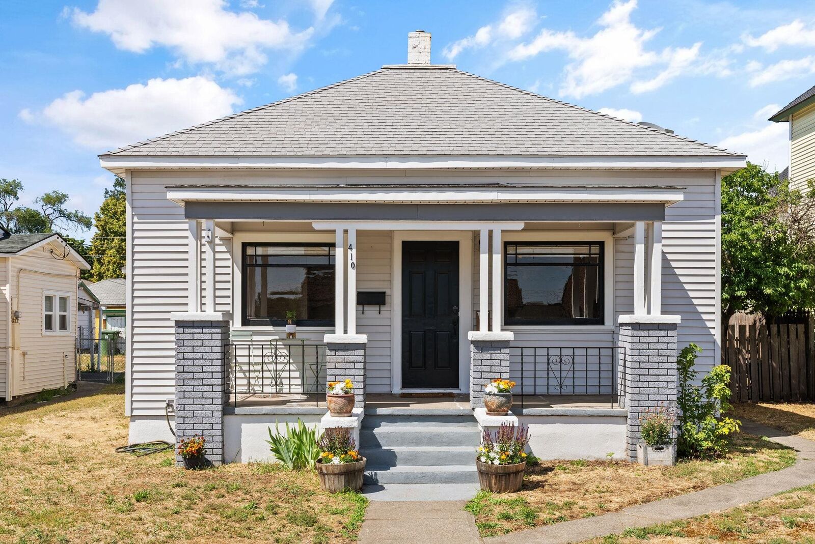 Property Photo: 410 W Shannon Ave WA 99205