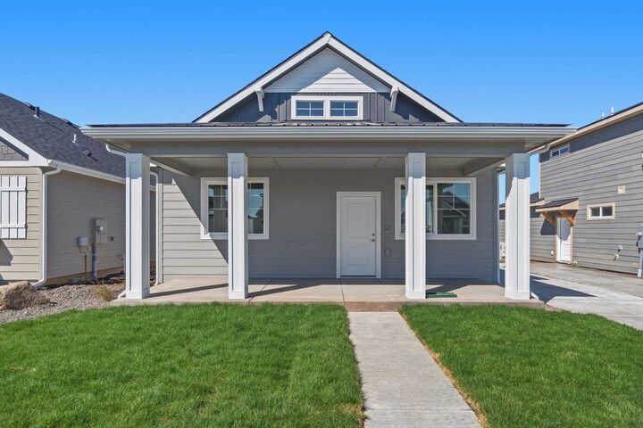 Property Photo:  60 S Treeline St  WA 99001 