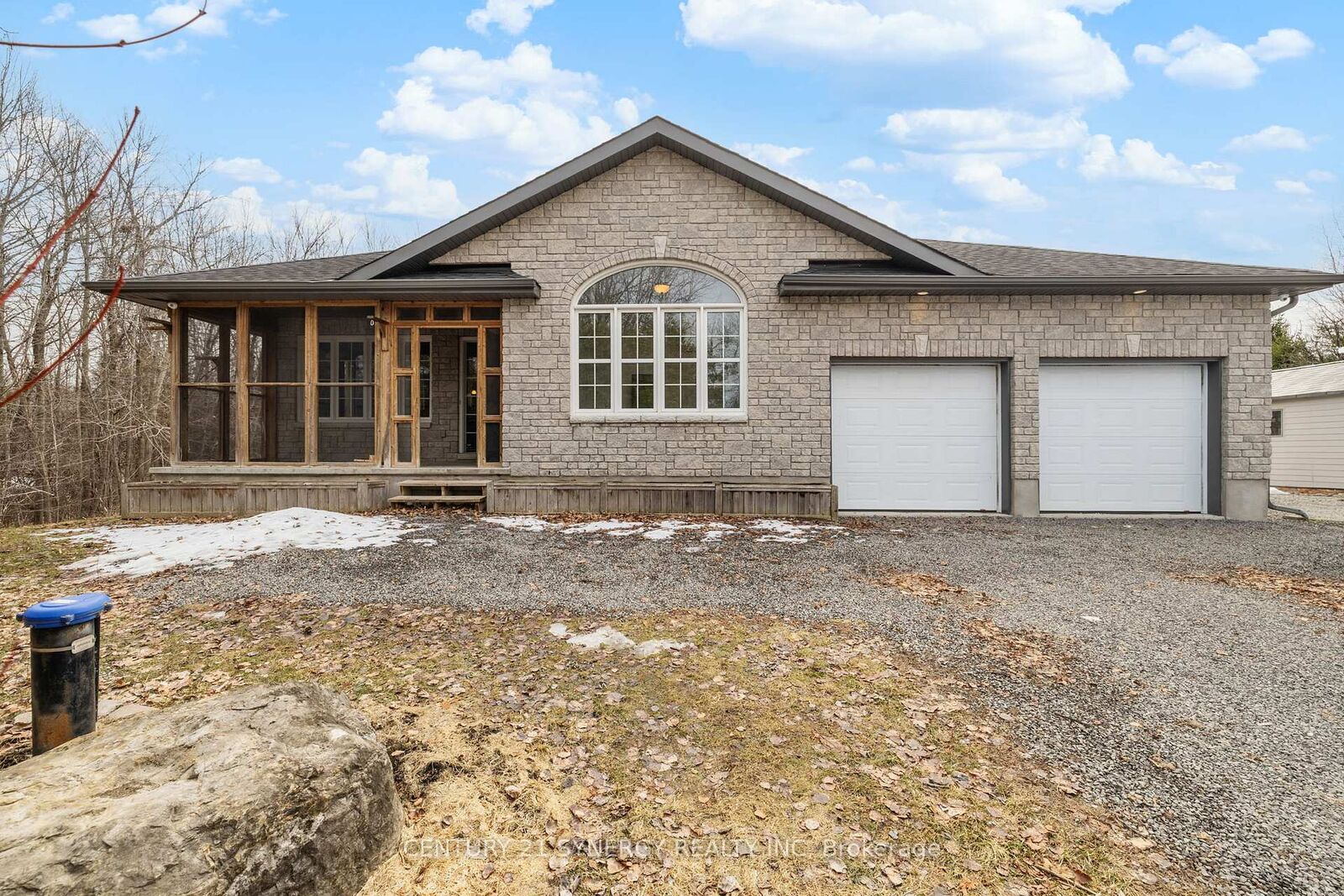 Property Photo:  42 Empress Drive  ON K0G 1J0 