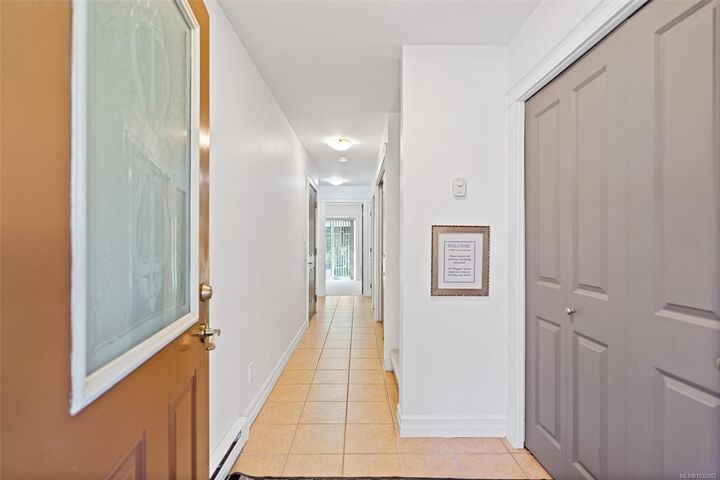 Property Photo: 827 Arncote Ave #105 BC V9B 0C6