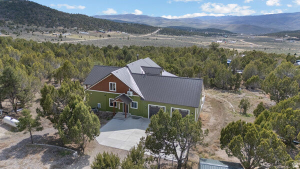Property Photo: 34371 N 10250 E UT 84629